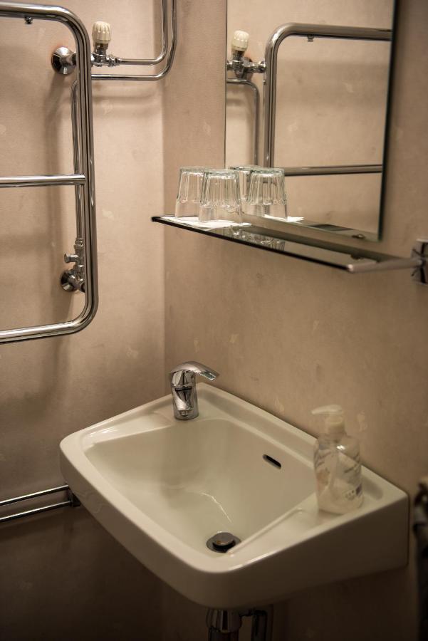 Naetra Motell Bjasta ภายนอก รูปภาพ