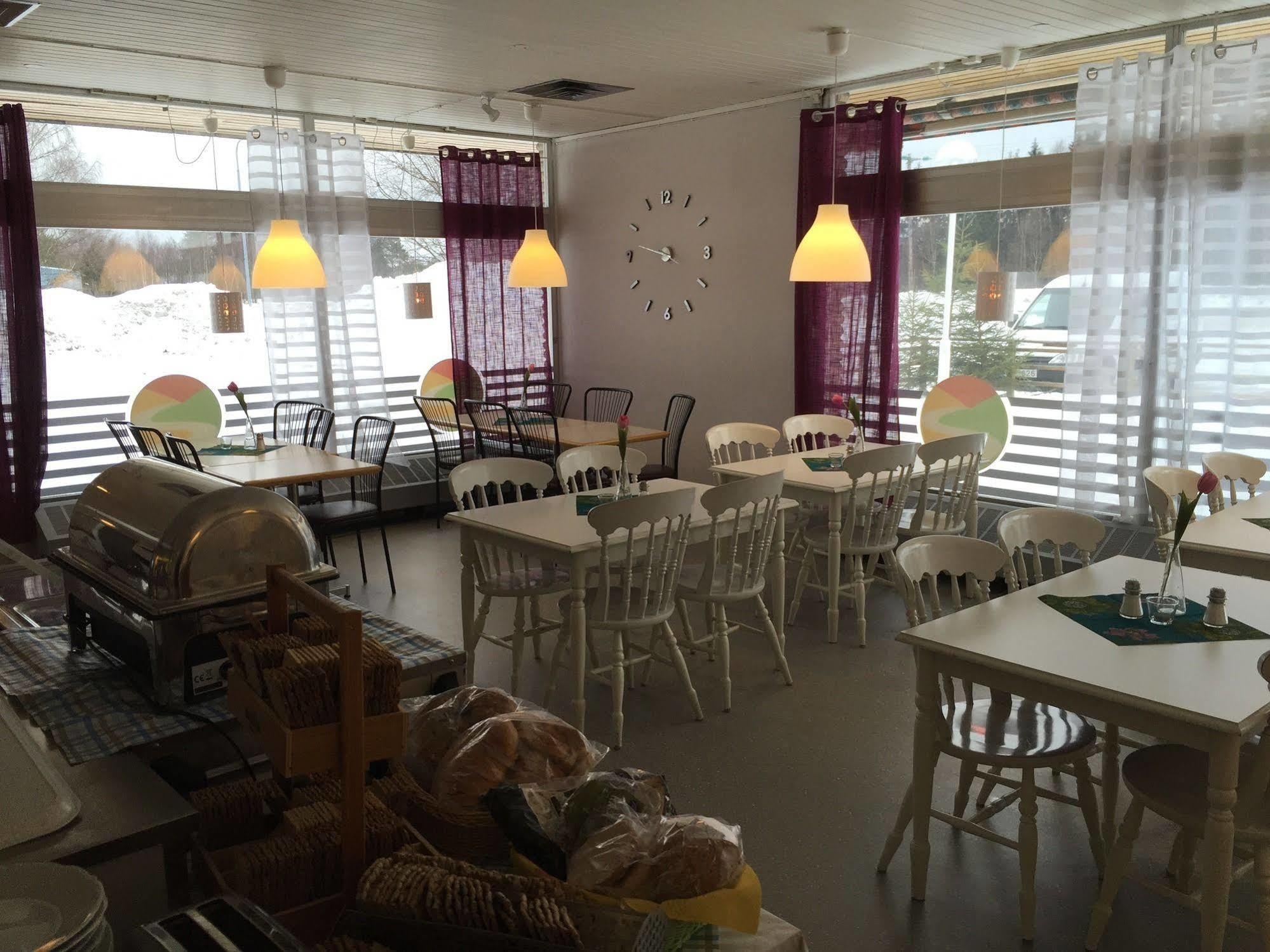 Naetra Motell Bjasta ภายนอก รูปภาพ